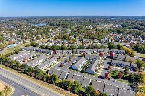 View/Area - 252 Hydrangea Dr, Clover, SC 29710 photo 2 of 2