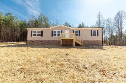 585 Oneal Rd, Blacksburg, SC 29702
