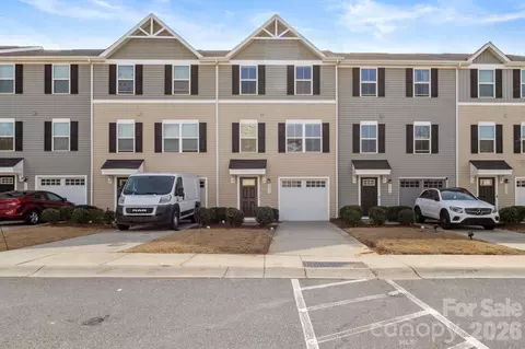 2615 Mccurdy Trl, Charlotte, NC 28269