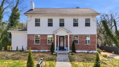 1407 Mimosa Ln, Lenoir, NC 28645