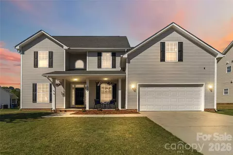 2141 Bluebonnet Ln, Matthews, NC 28104