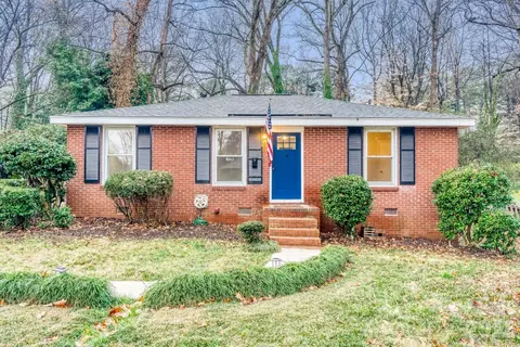 3728 Seaforth Dr, Charlotte, NC 28205