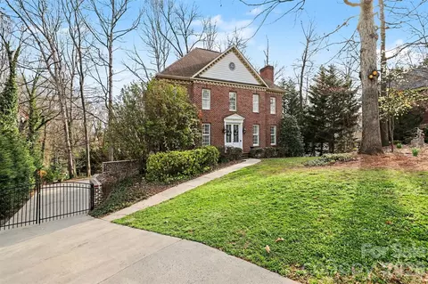 634 Peacehaven Rd, Kannapolis, NC 28083