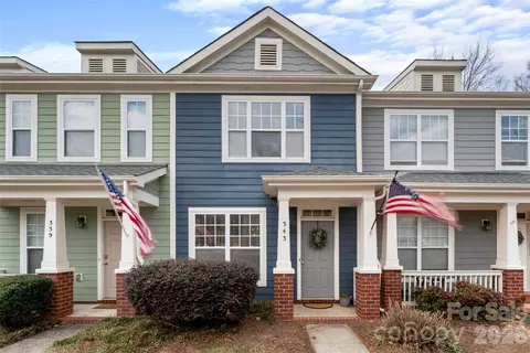 343 Hurston Cir, Charlotte, NC 28208