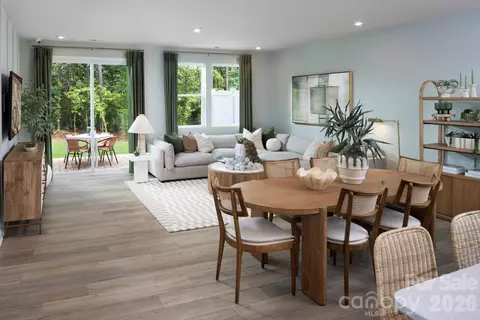 1231 Vibrant Rd, Charlotte, NC 28215