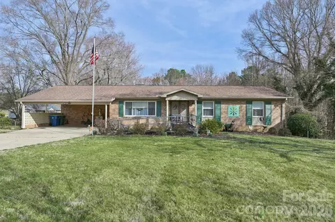 103 Magnolia Dr, Salisbury, NC 28147