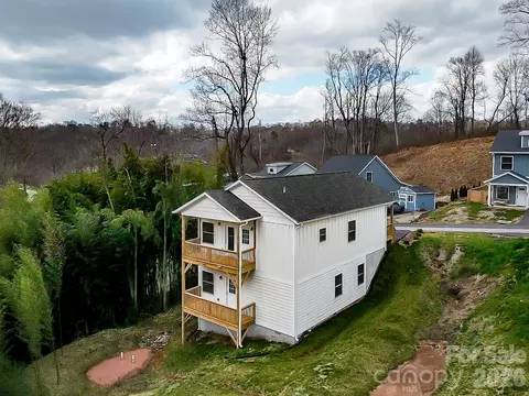 115 Northbend Dr, Asheville, NC 28804