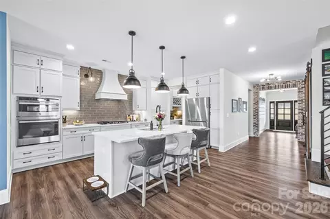 7004 Kingfisher Way, Belmont, NC 28012