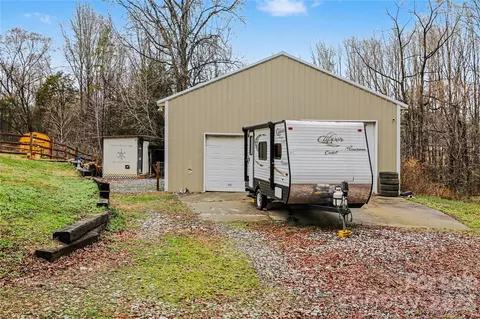 Exterior - 835 Bee Tree Rd, Salisbury, NC 28146 photo 3 of 4