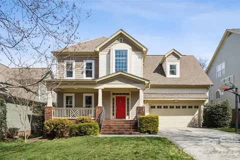 7321 Avonhurst Ln, Charlotte, NC 28269