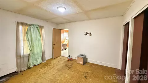 Bedroom - 110 Maple St, Clover, SC 29710 photo 2 of 8