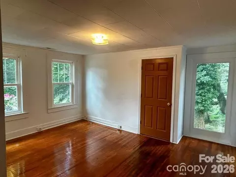 Bedroom - 404 Huffman St, Morganton, NC 28655 photo 5 of 6