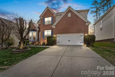 11413 Mangla Dr, Charlotte, NC 28214