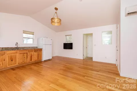 Living - 14 Lila Ln, Clyde, NC 28721 photo 1 of 4