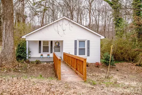 241 Pethel St, Kannapolis, NC 28081