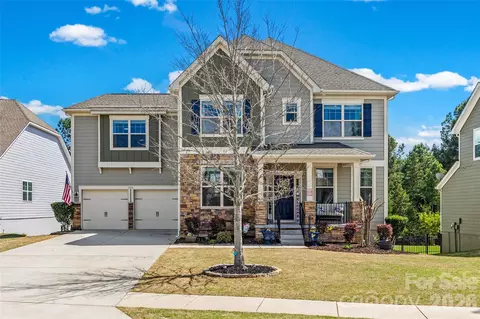 175 Sweet Briar Dr, Fort Mill, SC 29707