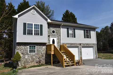 151 Cedar Valley Rd, Hudson, NC 28638
