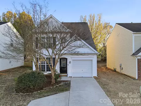 2443 Normancrest Ct, Charlotte, NC 28270