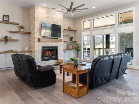 Living - 744 Daniel Circle Dr, Mills River, NC 28759 photo 2 of 4