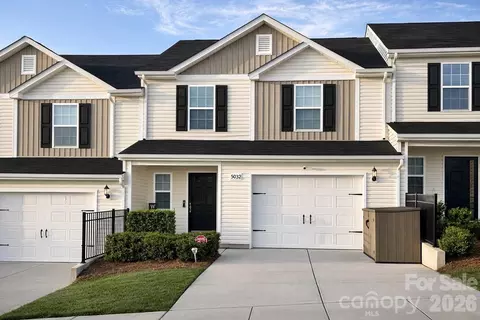 5032 Zulli Ln, Charlotte, NC 28214