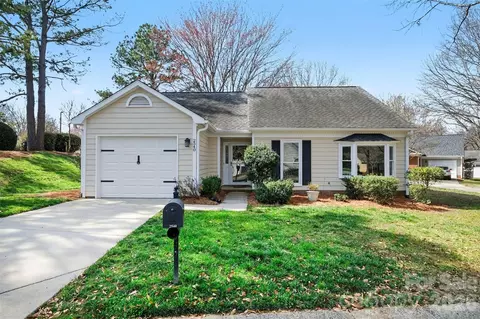 2540 Dalston Ln, Charlotte, NC 28210