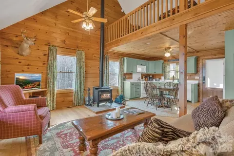 Living - 461 Arrowhead Ridge Rd, Spruce Pine, NC 28777 photo 1 of 1