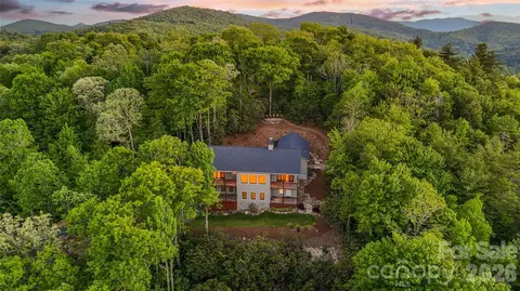3434 Old Jonas Ridge Rd, Newland, NC 28657