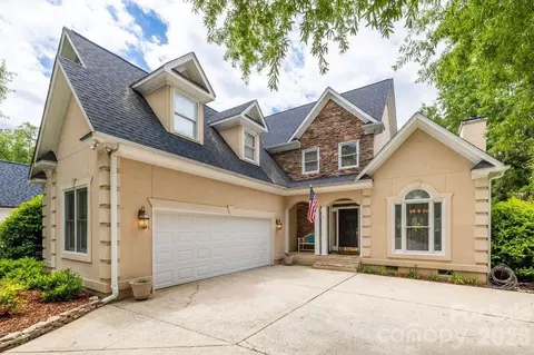 317 Millingport Ln, New London, NC 28127