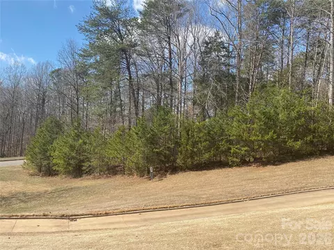 4110 Holly Ne 9 Cir NE #9, Conover, NC 28613
