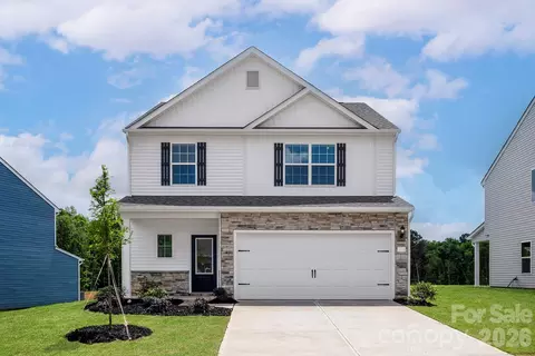 6733 Fairford Dr, Charlotte, NC 28215