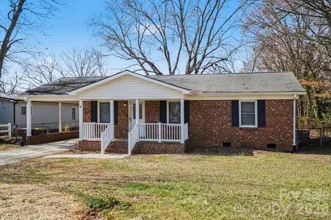 1004 Oakwood Ave, Kannapolis, NC 28081