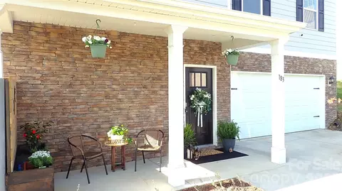 183 Marathon Ln, Candler, NC 28715