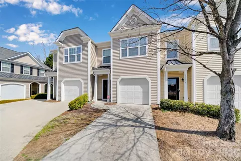 11722 Prideland Ct, Charlotte, NC 28273