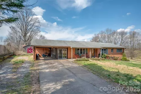 414 Sandy Run Church Rd, Mooresboro, NC 28114