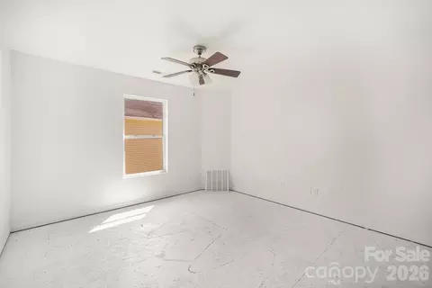 Bedroom - 822 Sinclair Dr, Monroe, NC 28112 photo 5 of 9