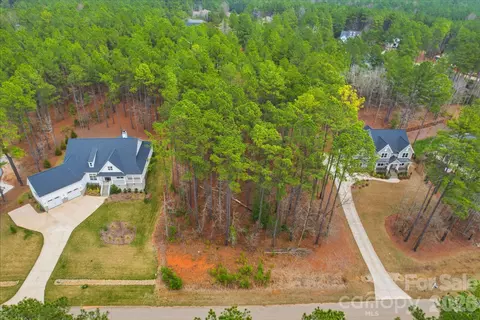 6188 Chimney Bluff Rd, Lancaster, SC 29720 photo 3