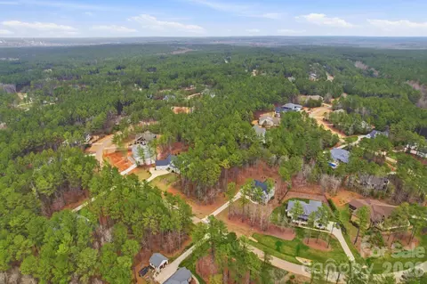 6188 Chimney Bluff Rd, Lancaster, SC 29720 photo 7