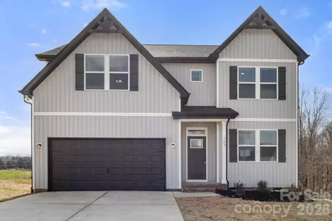 109 Indian Wells Ct, Harmony, NC 28634