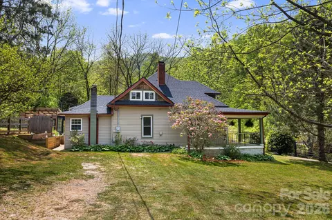47 Saw Branch Rd, Candler, NC 28715