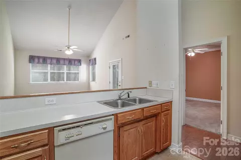 Kitchen - 3846 Azalea Trl, Denver, NC 28037 photo 2 of 2