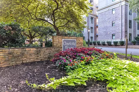 1323 Queens 308 Rd #308, Charlotte, NC 28207