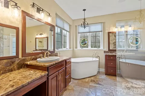 Bath - 151 Founders Dr, Flat Rock, NC 28731 photo 1 of 5