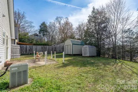 Exterior - 1105 S Walnut St, Kannapolis, NC 28081 photo 3 of 3