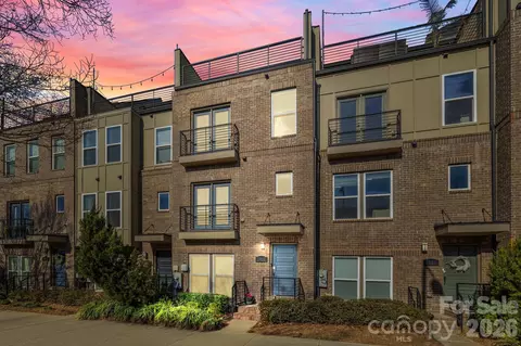 3822 Sky Haven Dr, Charlotte, NC 28209