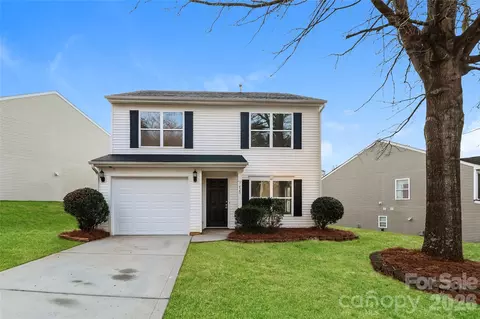 7420 Lady Liberty Ln, Charlotte, NC 28217