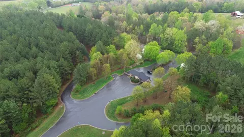 Table Rock Nw Trace, Morganton, NC 28655 photo 4