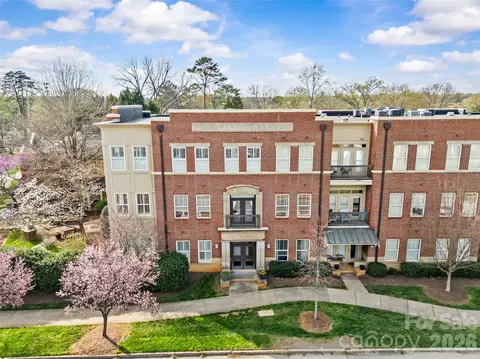 2994 Selwyn Ave, Charlotte, NC 28209