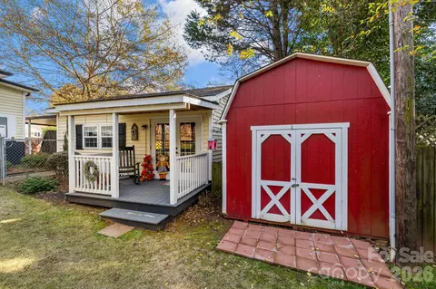 Exterior - 165 8th Ave, Cramerton, NC 28032 photo 12 of 13