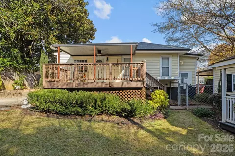 Exterior - 165 8th Ave, Cramerton, NC 28032 photo 10 of 13
