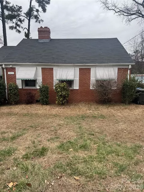 1820 Forest Rd, Durham, NC 27705